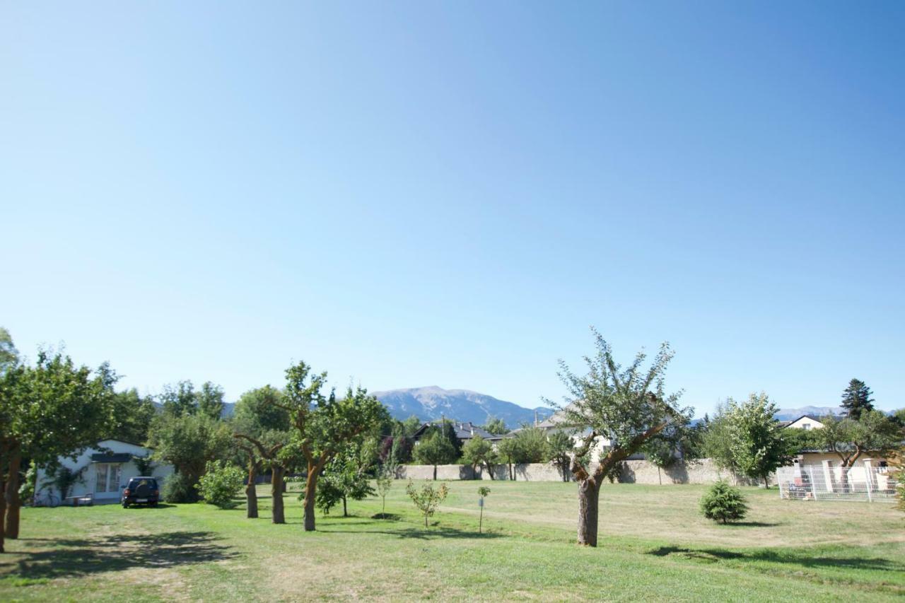 Apartamento Galicat Bourg-Madame Exterior foto